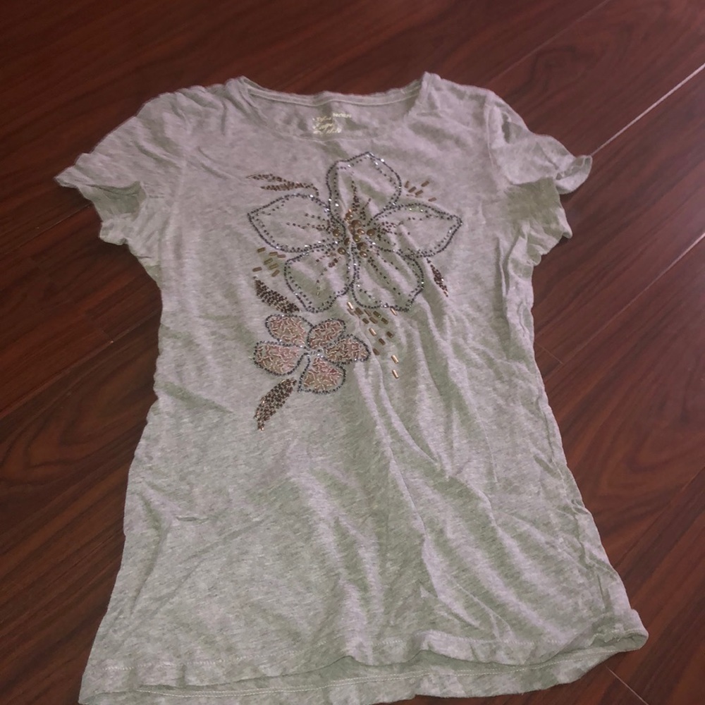 American eagle t shirt